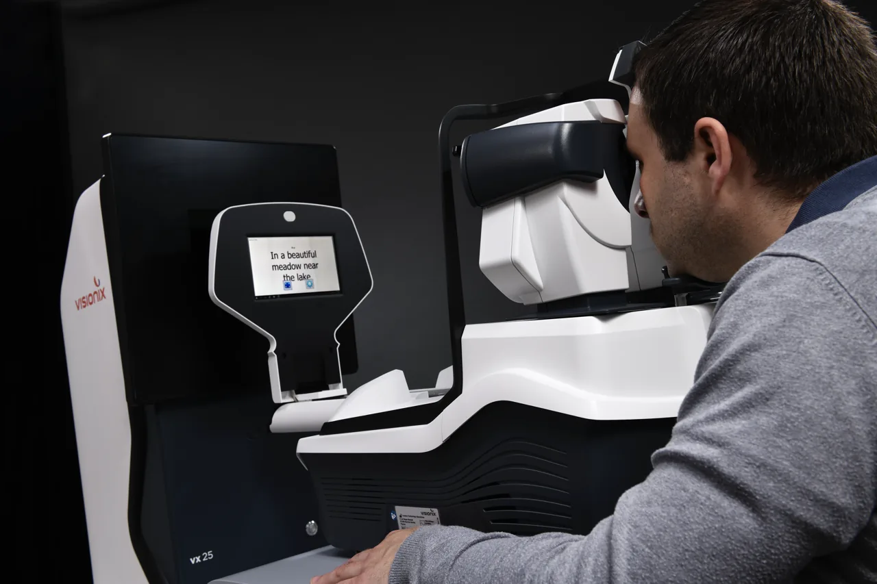 Visionix Eye Refract binocular refraction system